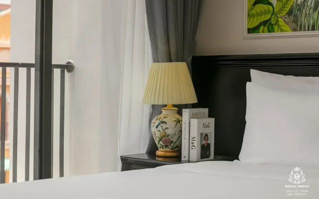 Royal Hotel - Vinhomes Ocean Park 3