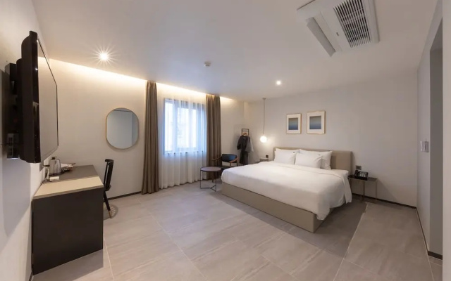 Browndot Hotel
