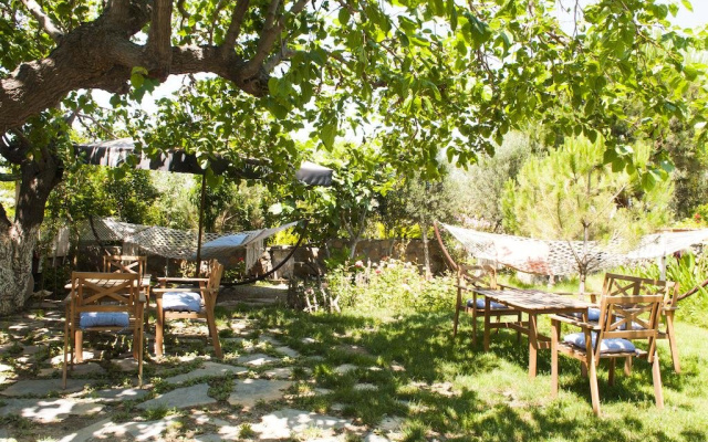 Saklıbahçe Hotel