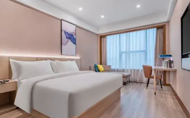 Starway Hotel (Chongqing Auto Expo Center Sanyawan Metro Station)