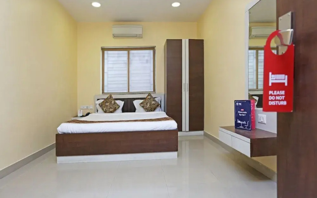 OYO 987 Hotel Pawan Putra