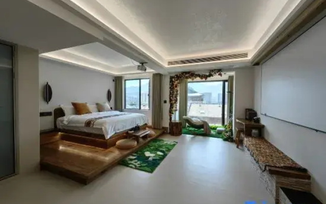 Lanshan 1988 Homestay (Dayong Ancient City Zhongshang Plaza)