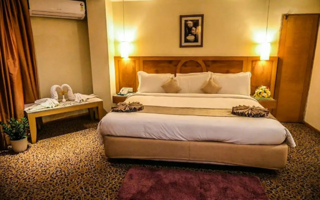 Katriya Hotel & Towers