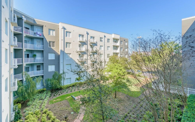 Channelside Apartment BC-320