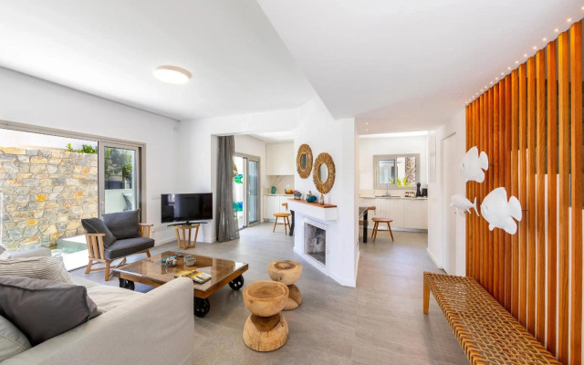 Protaras Rose By The Sea Villa