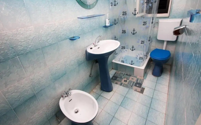 Apartments Ljubo - 15m from the sea