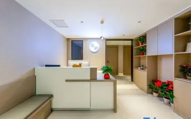 Taiji Hotel (Beijing Guomao Subway Station Branch)