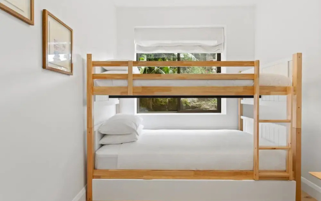 Boutique 2-bed With Stunning Sydney Harbour Views