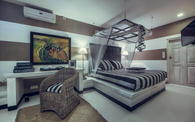The Villa Bentota by KK Collection