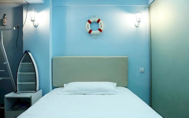 Kunming Lang Mei Youth Hotel