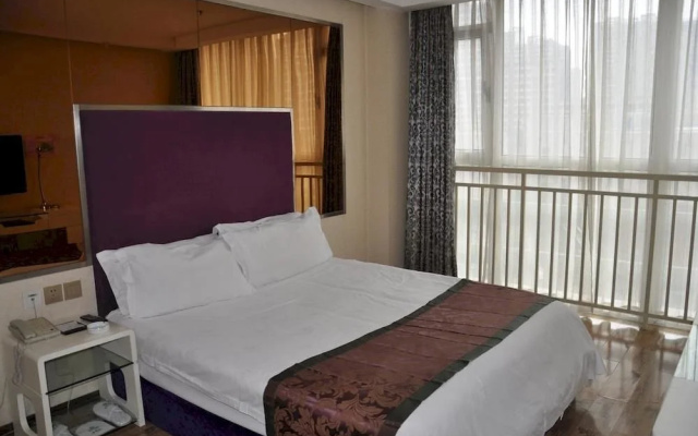 Rafael Hotel
