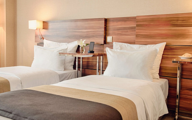 Warsaw Plaza Hotel