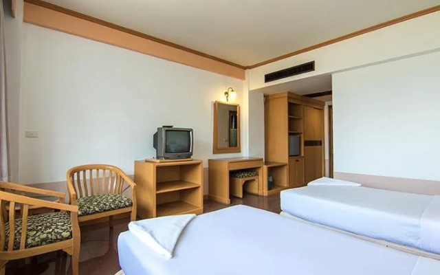 Karin Hotel