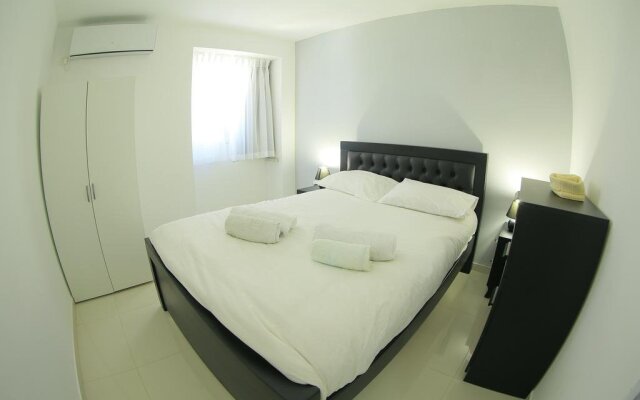 Ben Yehuda Apartments Jerusalem Израиль, Иерусалим - отзывы, цены и фото номеров - забронировать отель Ben Yehuda Apartments Jerusalem онлайн комната для гостей