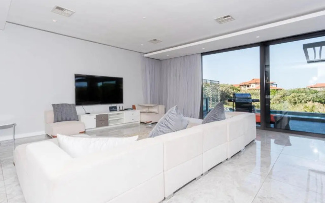 10-11 Ocean’S Edge, Zimbali – 8 Bedroom