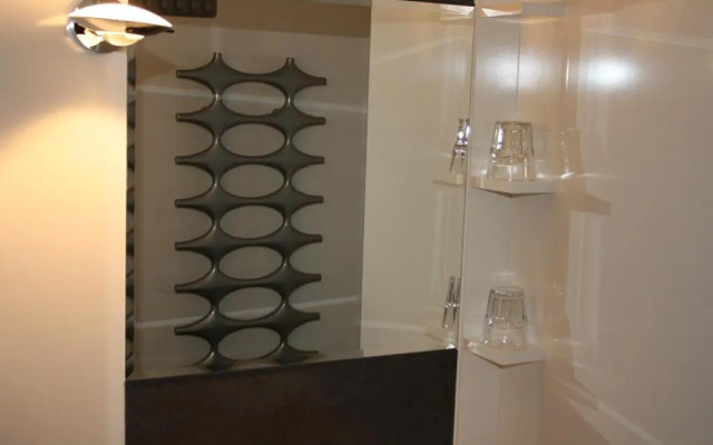 Elements Hotel
