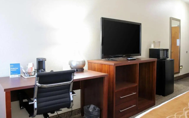 Holiday Inn Express Fultondale