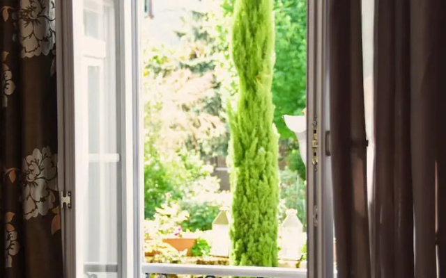 Le Jardin Secret De Beaune