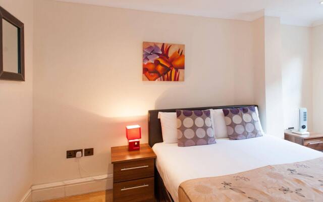 Отель London Serviced Apartments Великобритания, Лондон - отзывы, цены и фото номеров - забронировать отель London Serviced Apartments онлайн комната для гостей