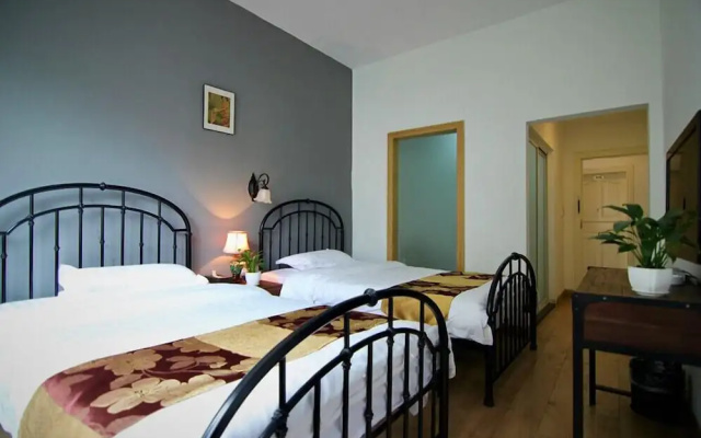 Highpark Riverview Inn
