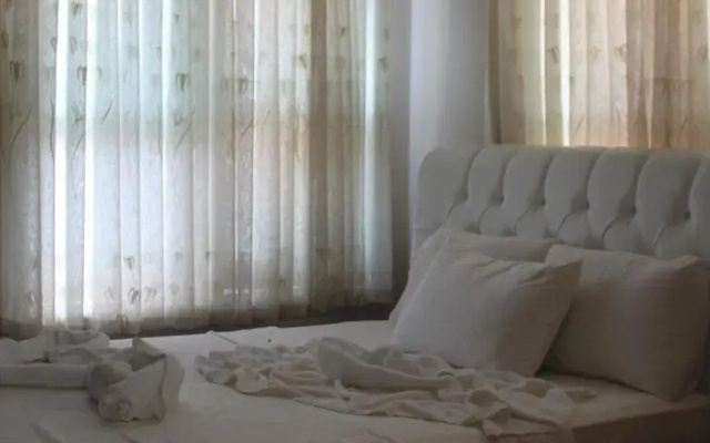 King Palace Suite
