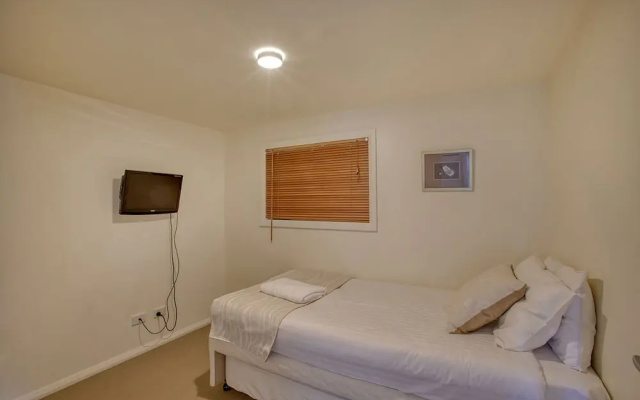 Quarterdeck Apartment