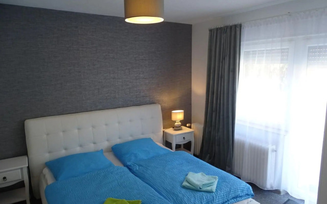 Apartmenthaus "Zum Löwen" Heidelberg - Ziegelhausen