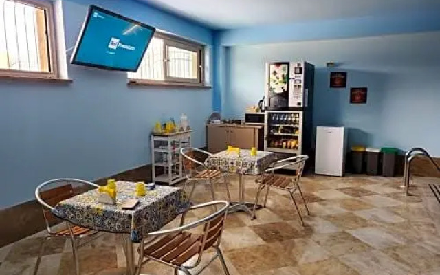 KALòS b&B