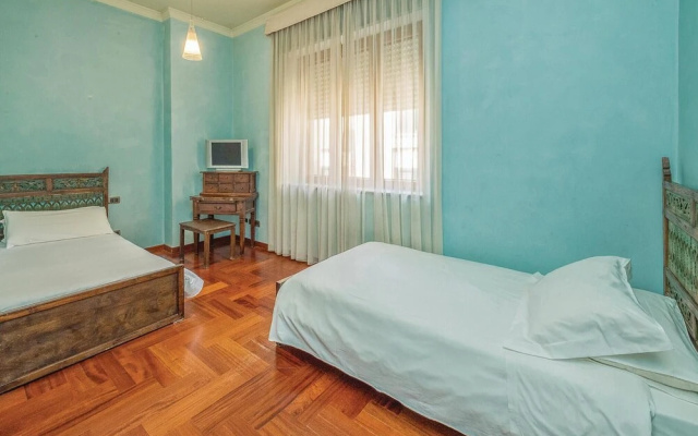 Beautiful Home in Lecce LE With Wifi and 2 Bedrooms