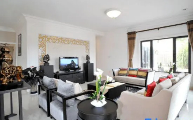 Yangpu Ancient Saltern Golf Resort Hotel