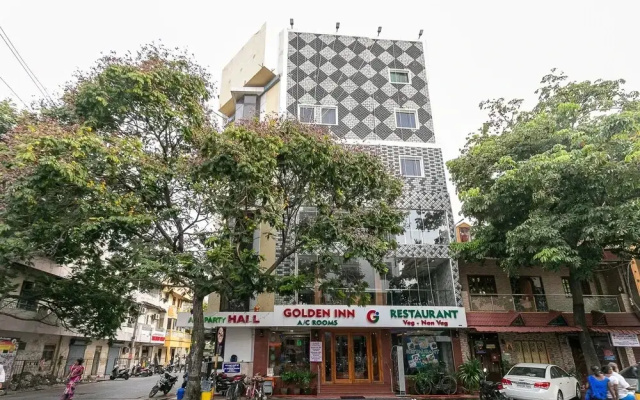 Golden Inn by OYO Rooms