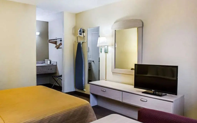 Quality Inn Tallahassee