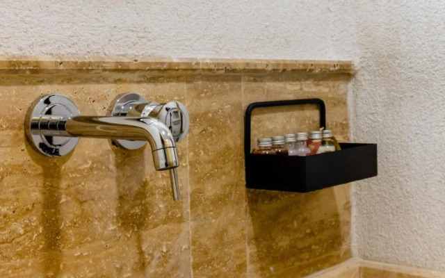 Naif Hotel - Adults Only