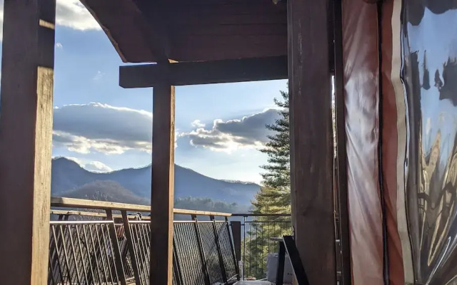 Sky Ridge Yurts