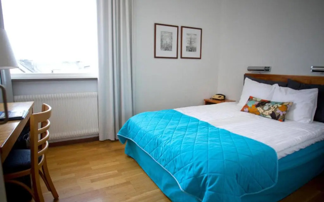 Hotell Aston
