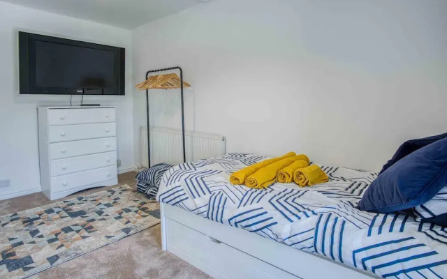 Hopkins Retreat Farm - 5 Bedroom House - Swansea