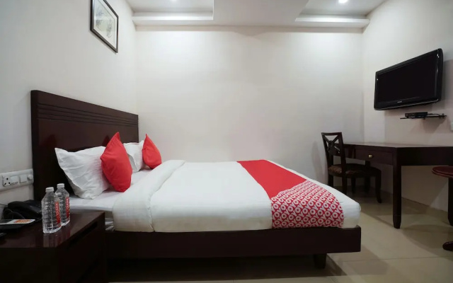 OYO Flagship 18828 Swagath Residency Kondapur