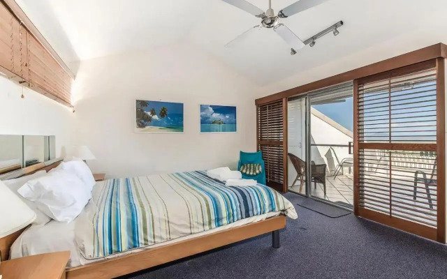 Unit 9 Viewcrest 3 Bedroom 24 Viewland Drive