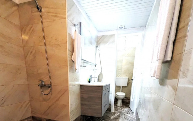 Achilleas Rentals in Kamena Vourla