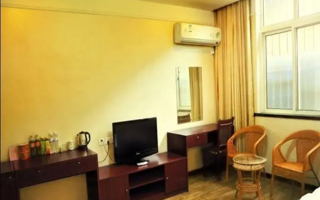 Qingdao Youxin Airport Hotel