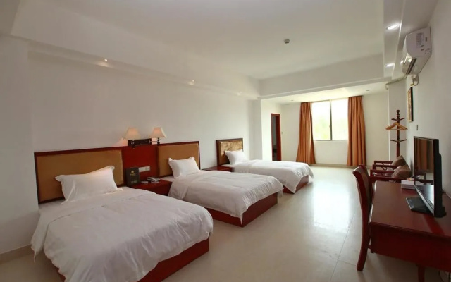 Shaba Hearing the Sea Hotel