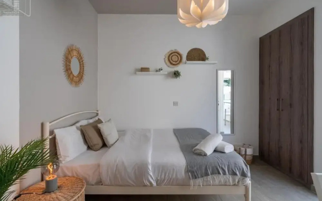 Orchid Cozy Studio & Balcony in Larnaca