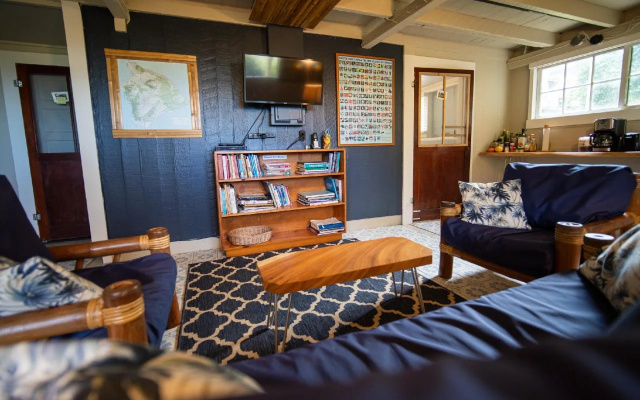 Waipi'o Lodge