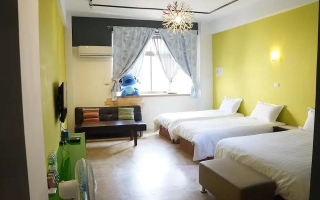 Green Bottle Guest House
