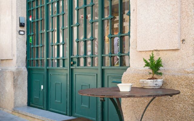 Апартаменты Charm Apartments Porto вид на фасад