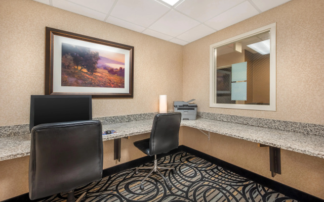 Best Western Plus Boulder Louisville