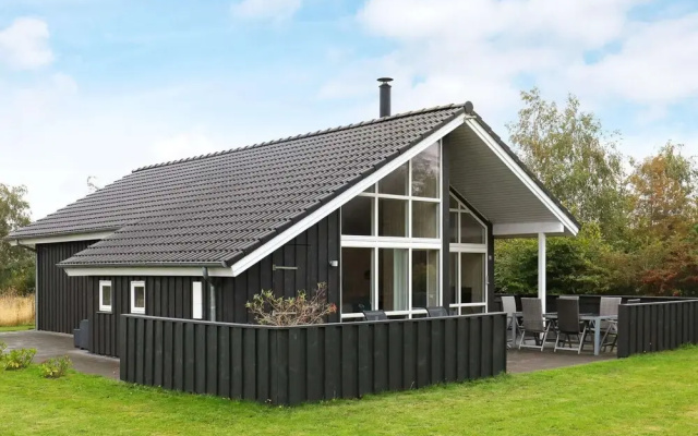 6 Person Holiday Home in Humble
