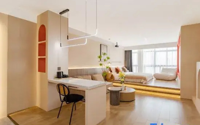Lily B&B Pro (Hefei Science Avenue Branch)