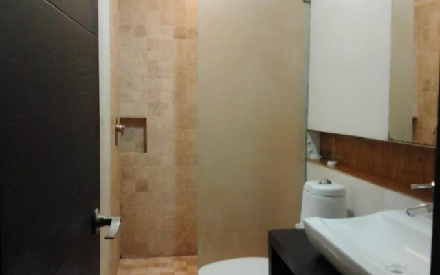 Blvd Hotel