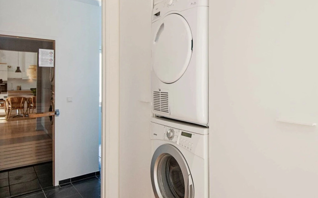 Lavish Holiday Home in Glesborg With Whirlpool